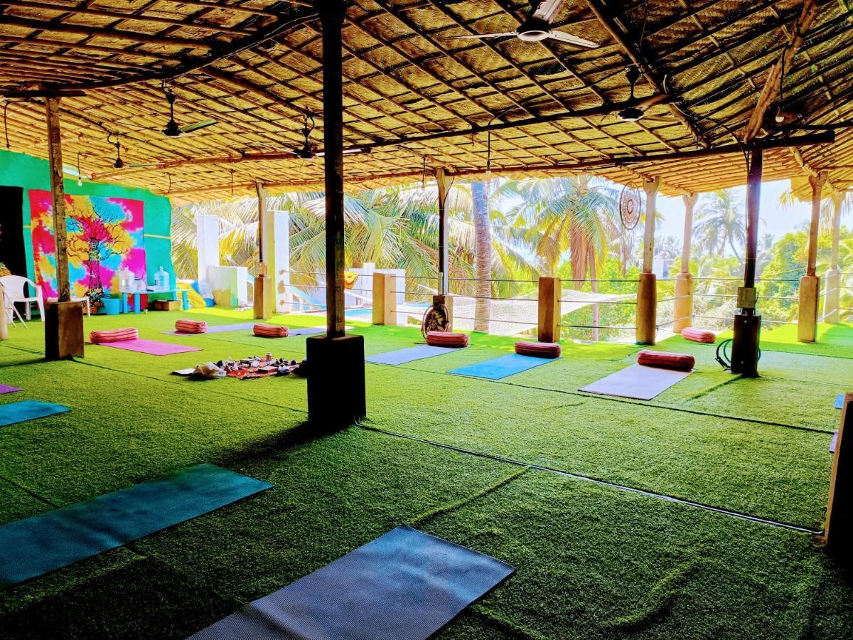 Omkar Wellness Inn Arambol Buitenkant foto