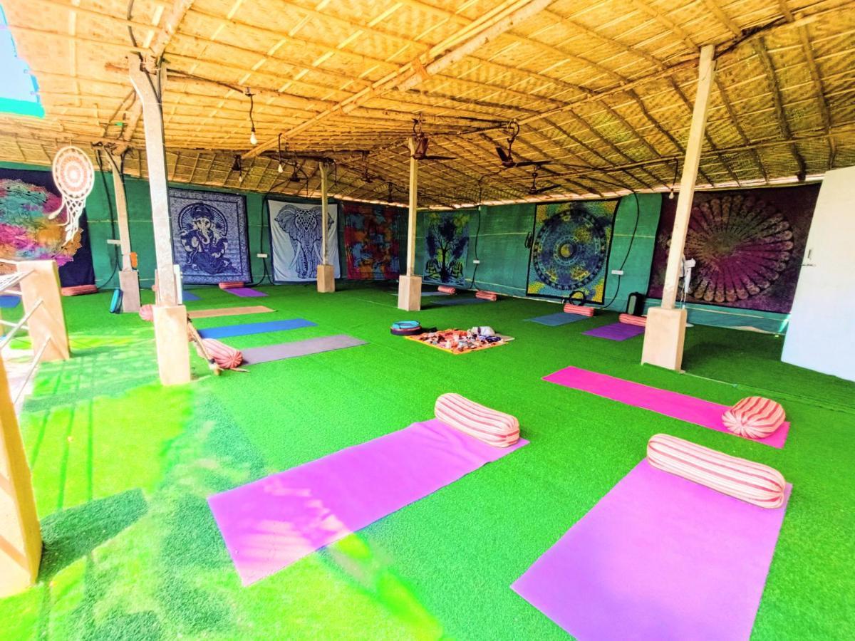Omkar Wellness Inn Arambol Buitenkant foto